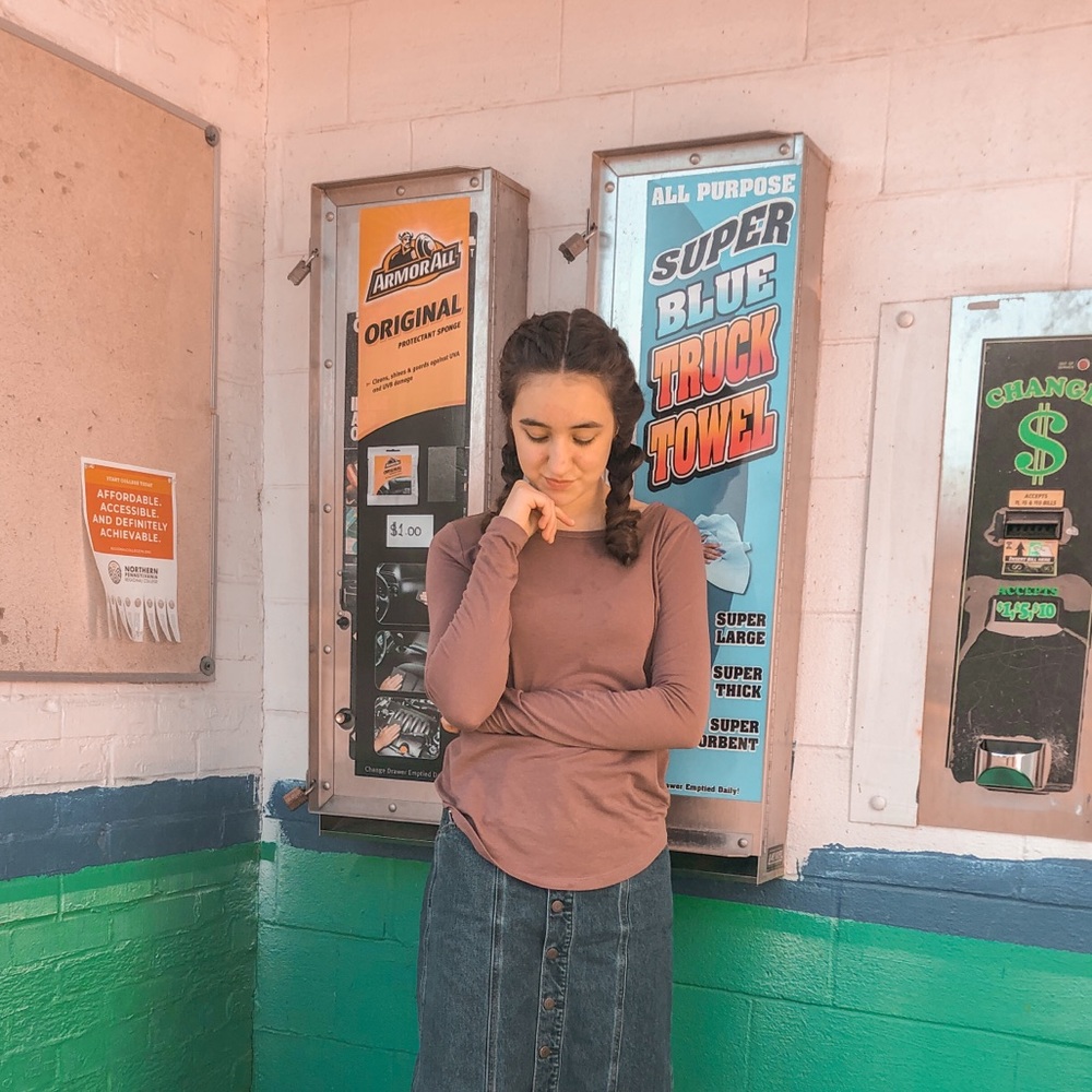 Meet your Posher, Vivian